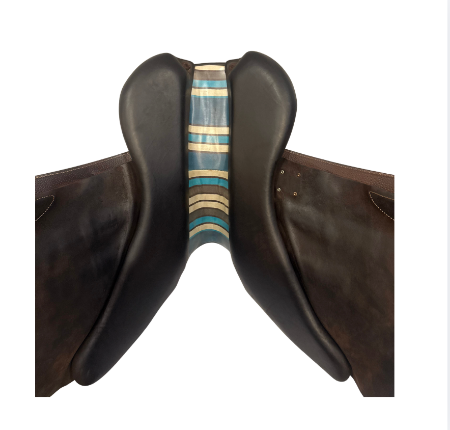 17" 2A Voltaire Stuttgart (2024) *Full Buffalo leather and Upgraded Second skin*