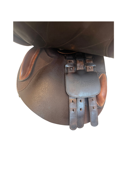 16.5” Bates Victrix Saddle (2019)
