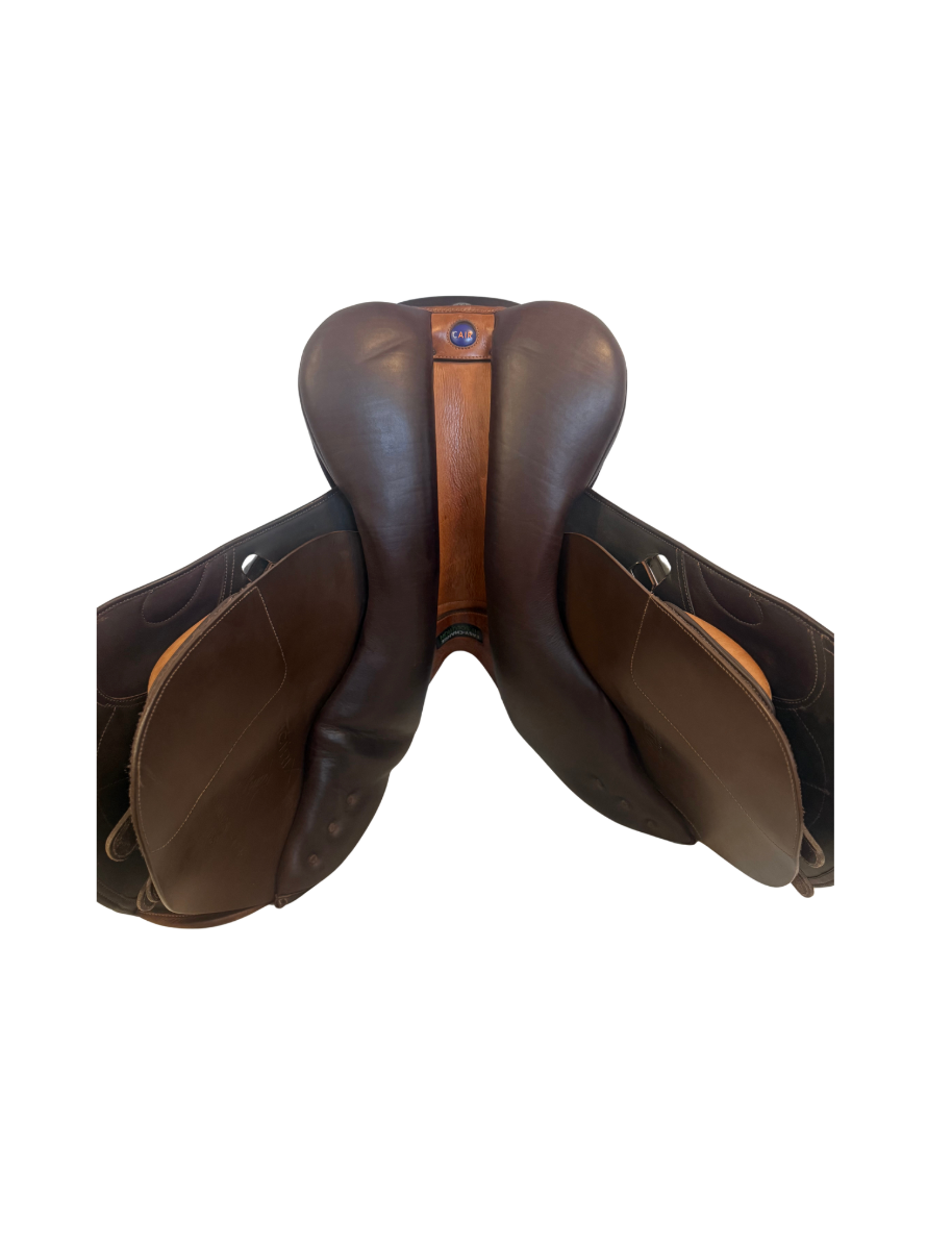 16.5” Bates Victrix Saddle (2019)
