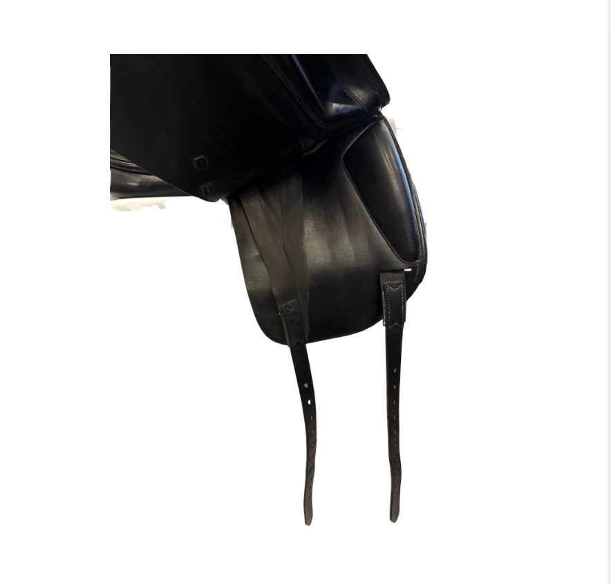 18" Amerigo Classic Dressage Saddle