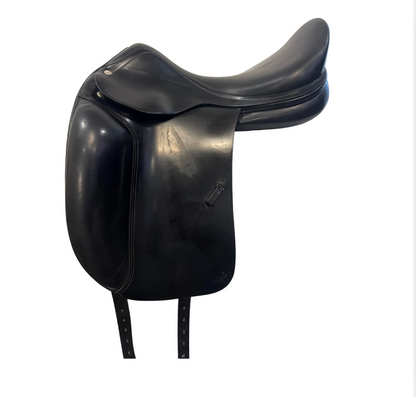 18" Amerigo Classic Dressage Saddle